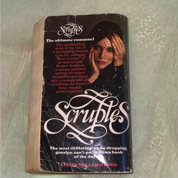 2 paperbacks Fiction - Picture 4 of 4